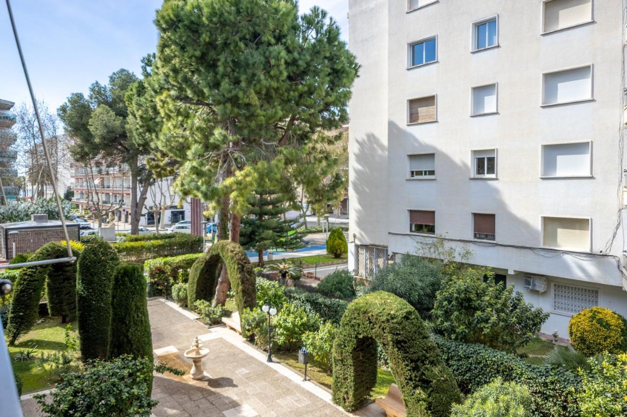 Aragon Premium Arysal Apartman Salou Kültér fotó
